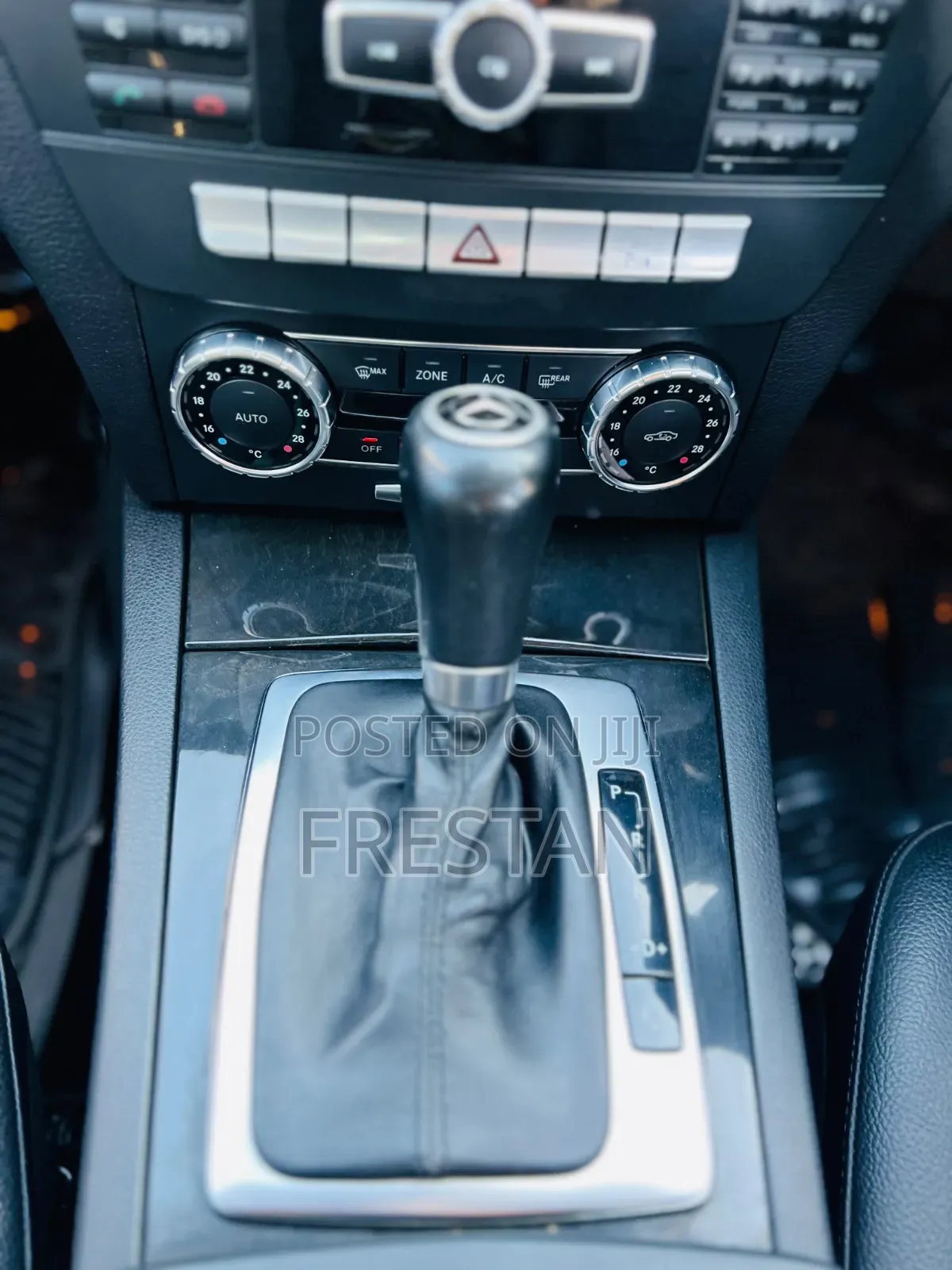 Mercedes-Benz C200 2011 White