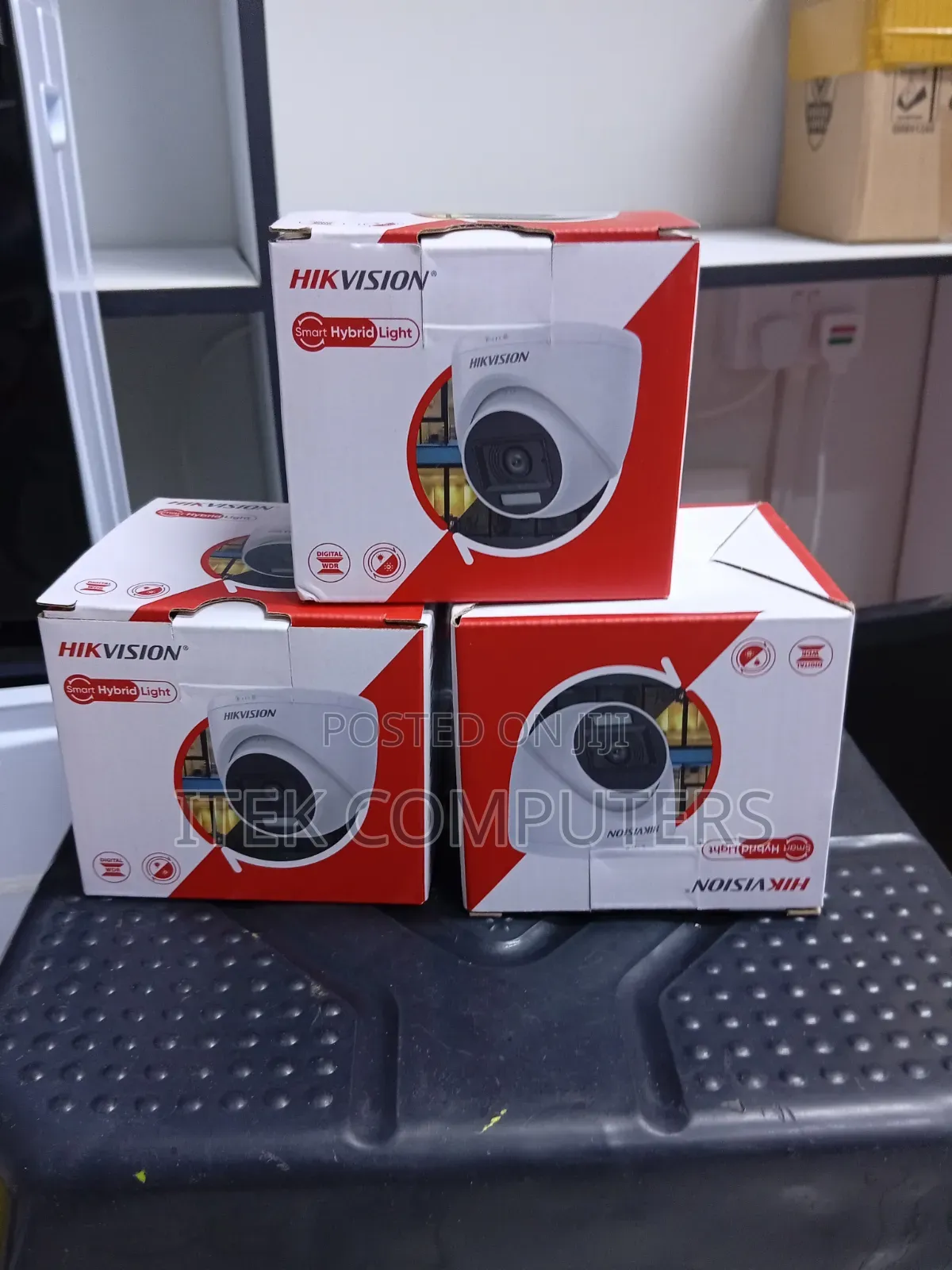 2MP Hikvision Smart Hybrid Light Turret Camera