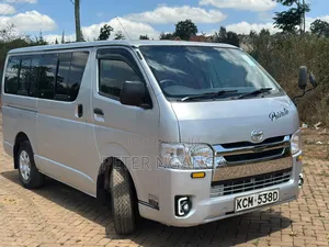 Toyota HiAce 2010 Silver
