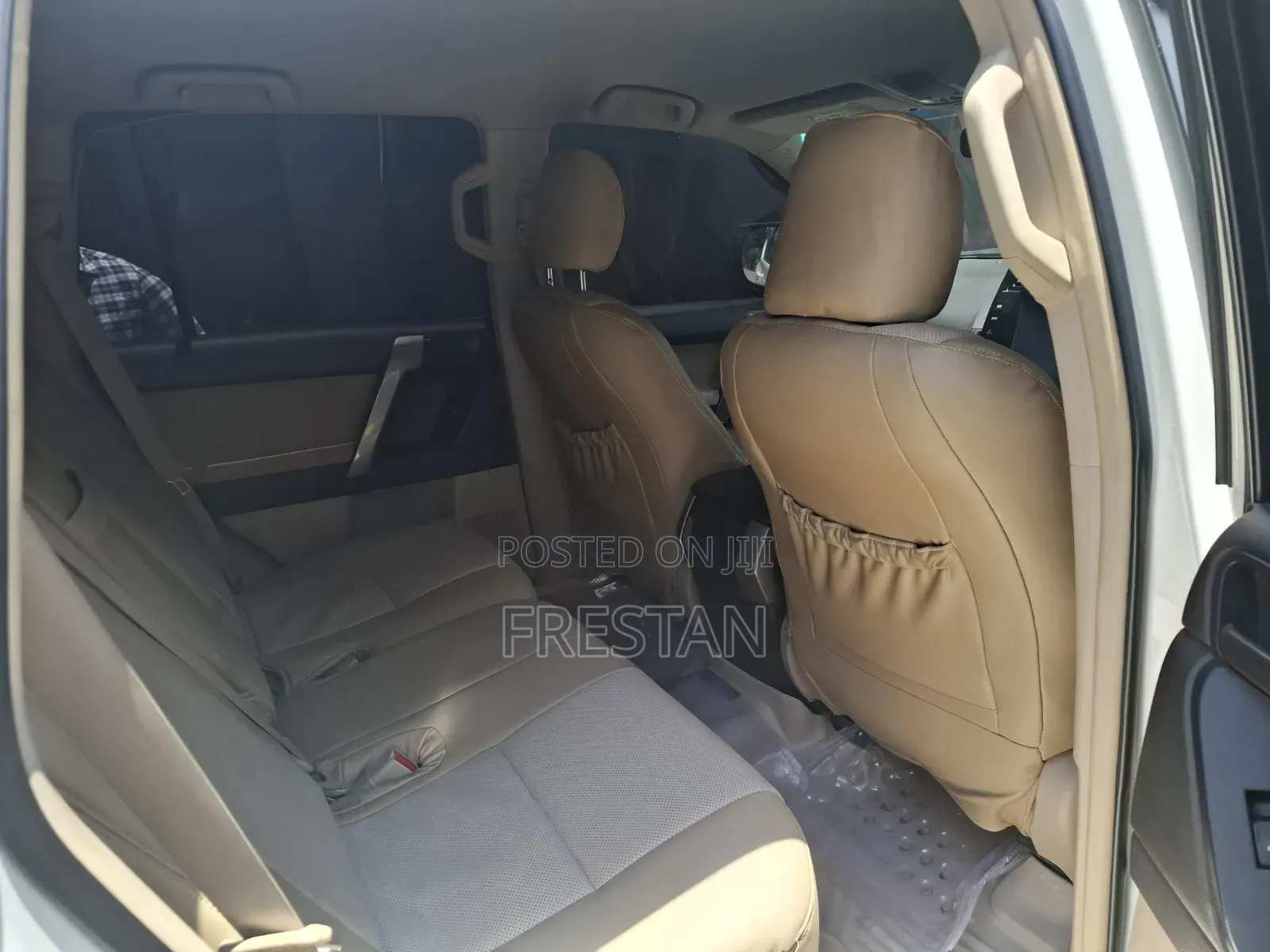 Toyota Land Cruiser Prado 2012 White