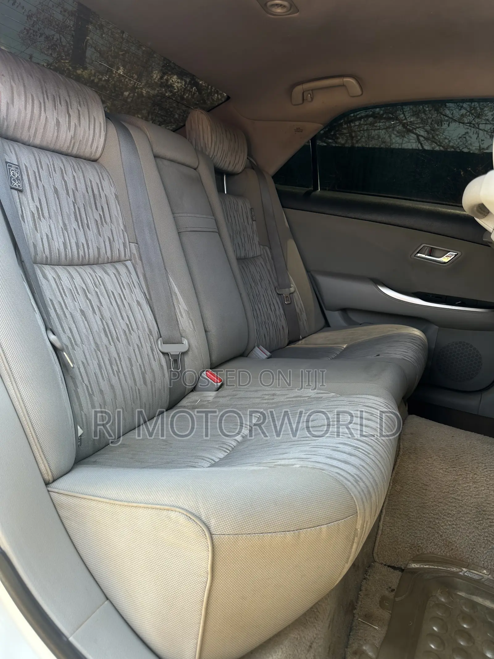 Toyota Crown 2012 White