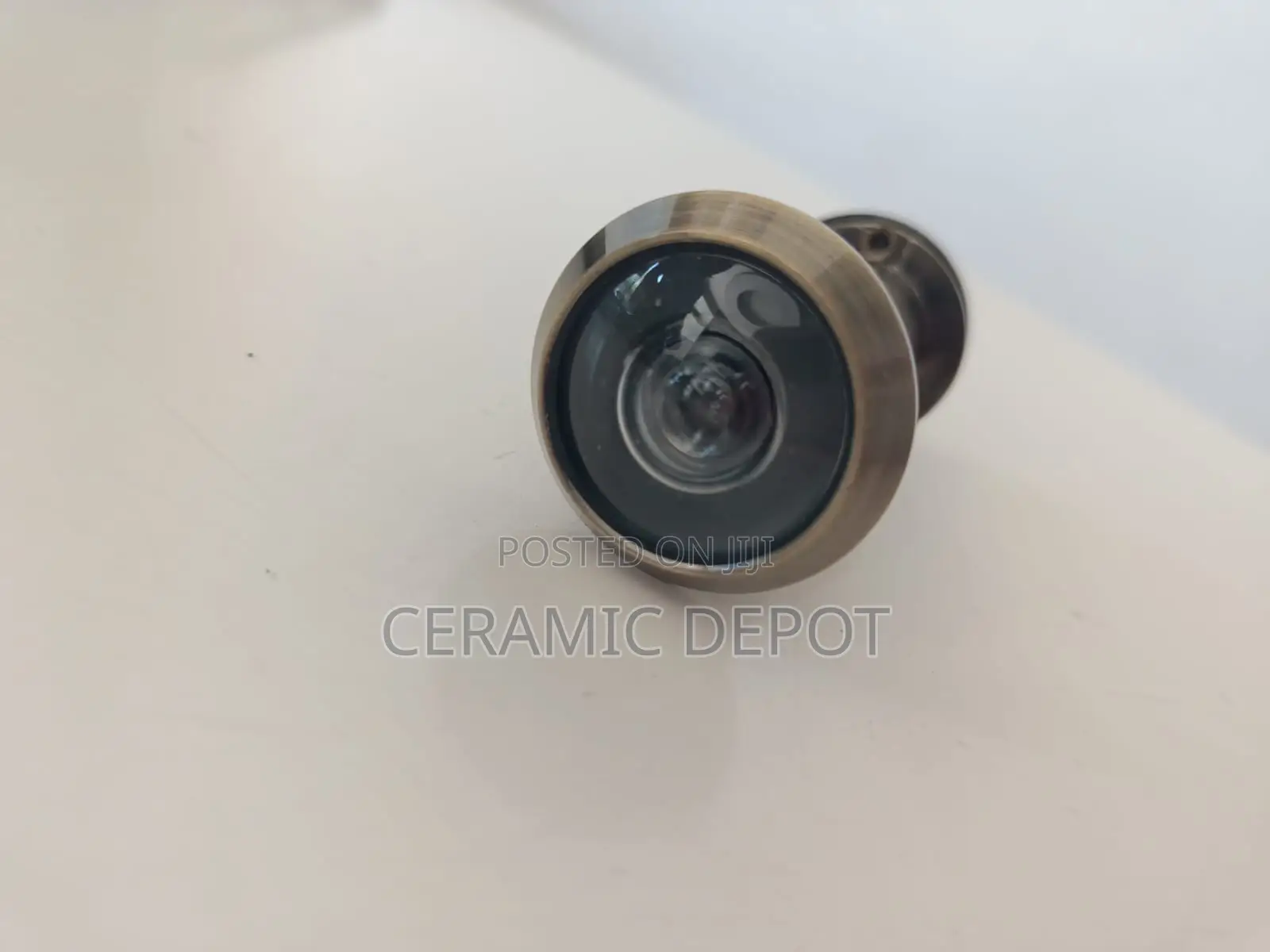 Door View//