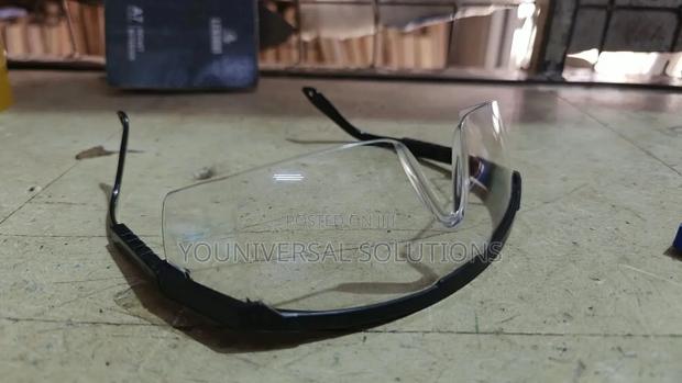 Safety Googles - main view
