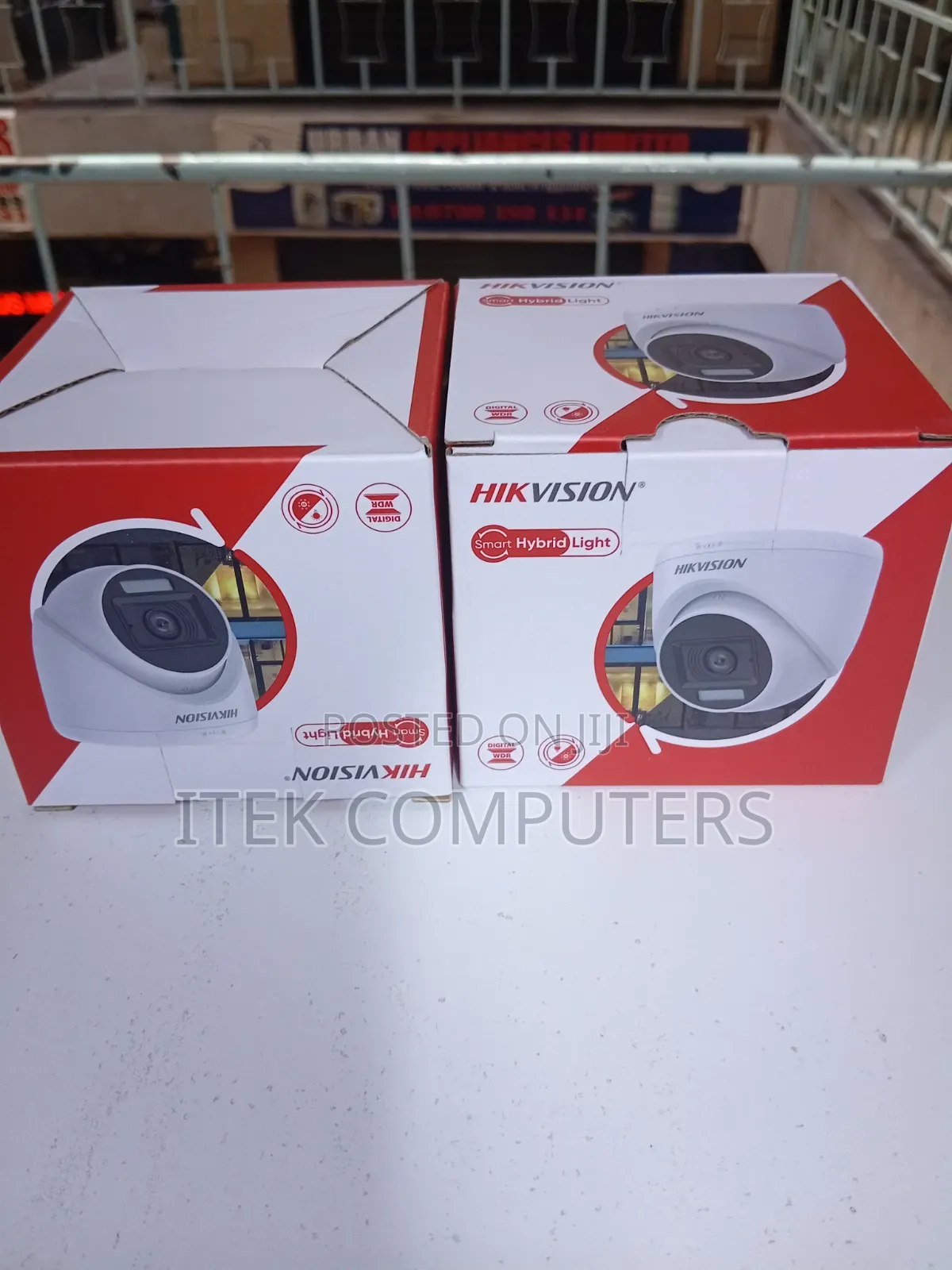2MP HD Hikvision Turret Camera for Commercial Security
