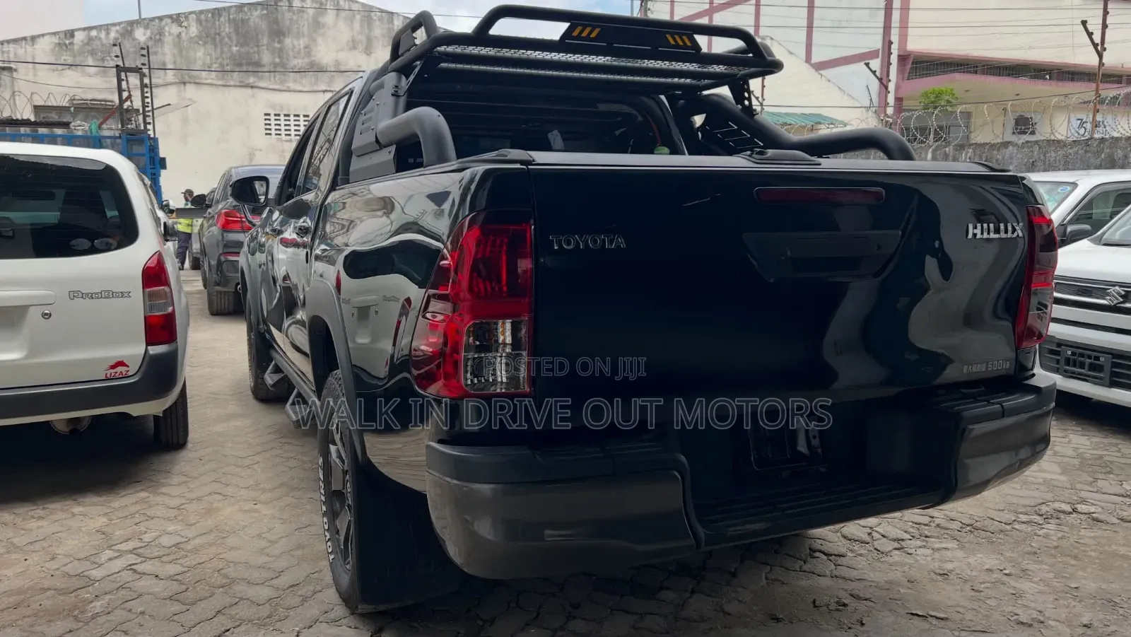 Toyota Hilux 2019 Black