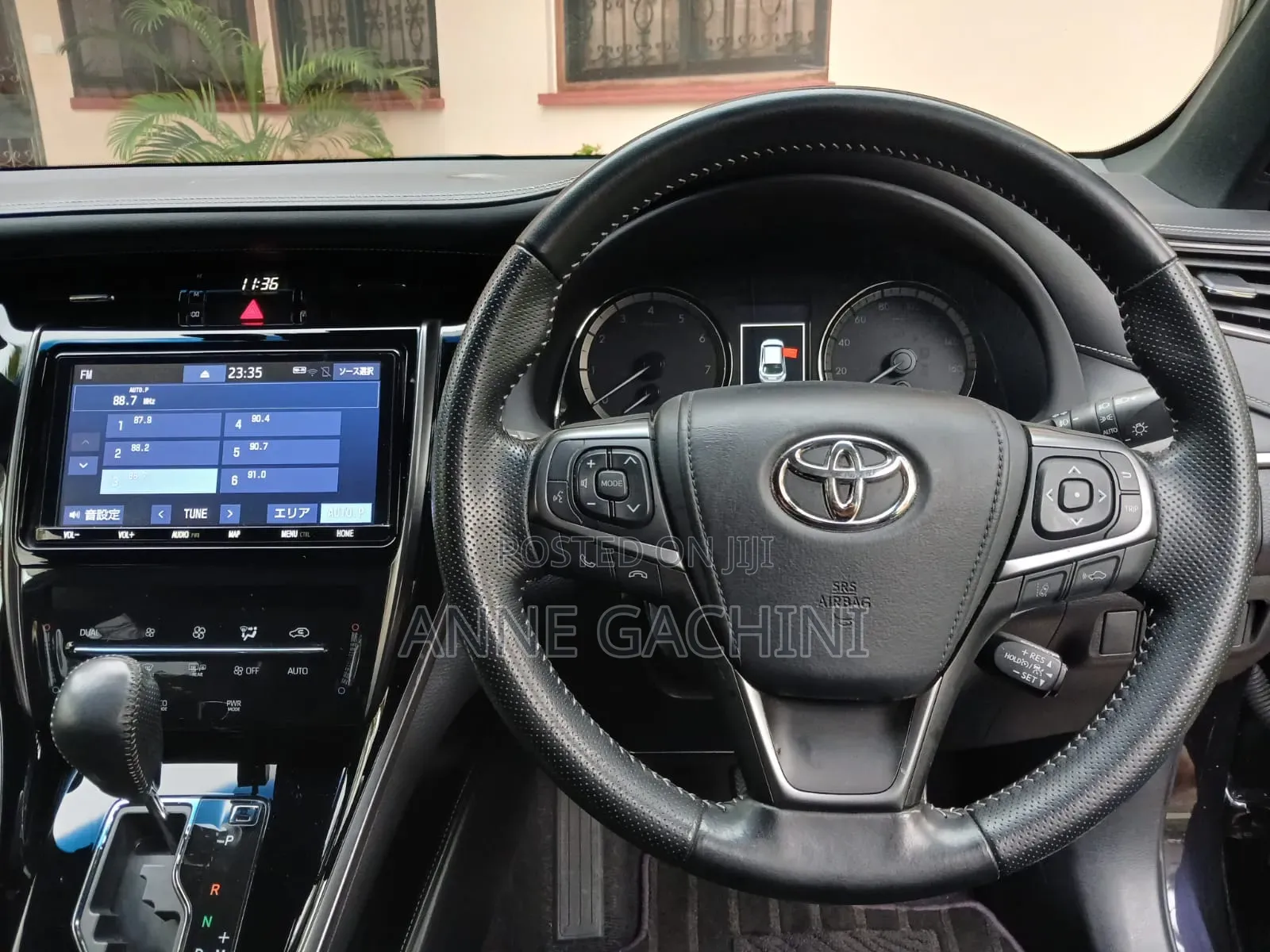 Toyota Harrier 2.0 2019 Black