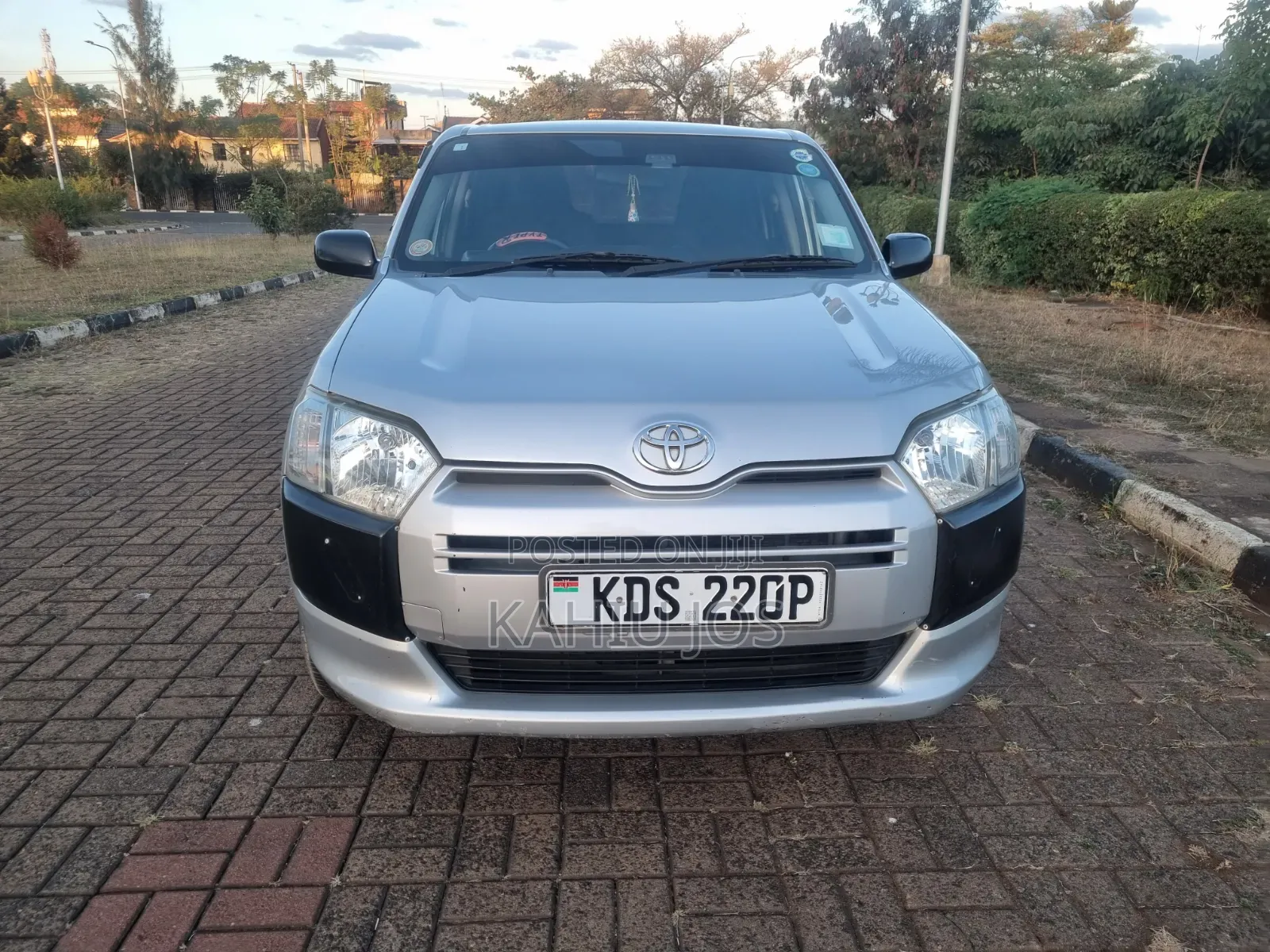 Toyota Probox 2018 Silver