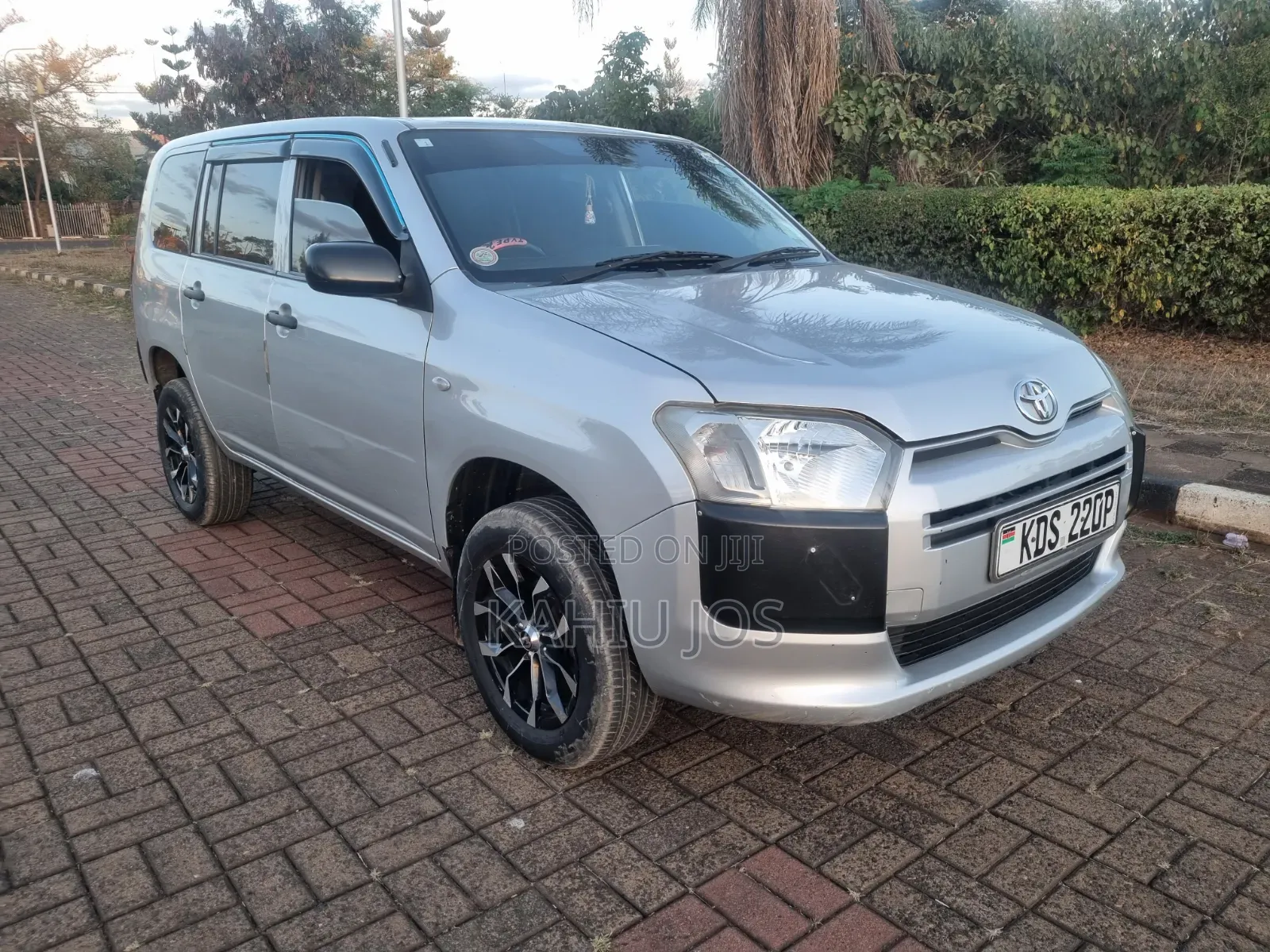 Toyota Probox 2018 Silver