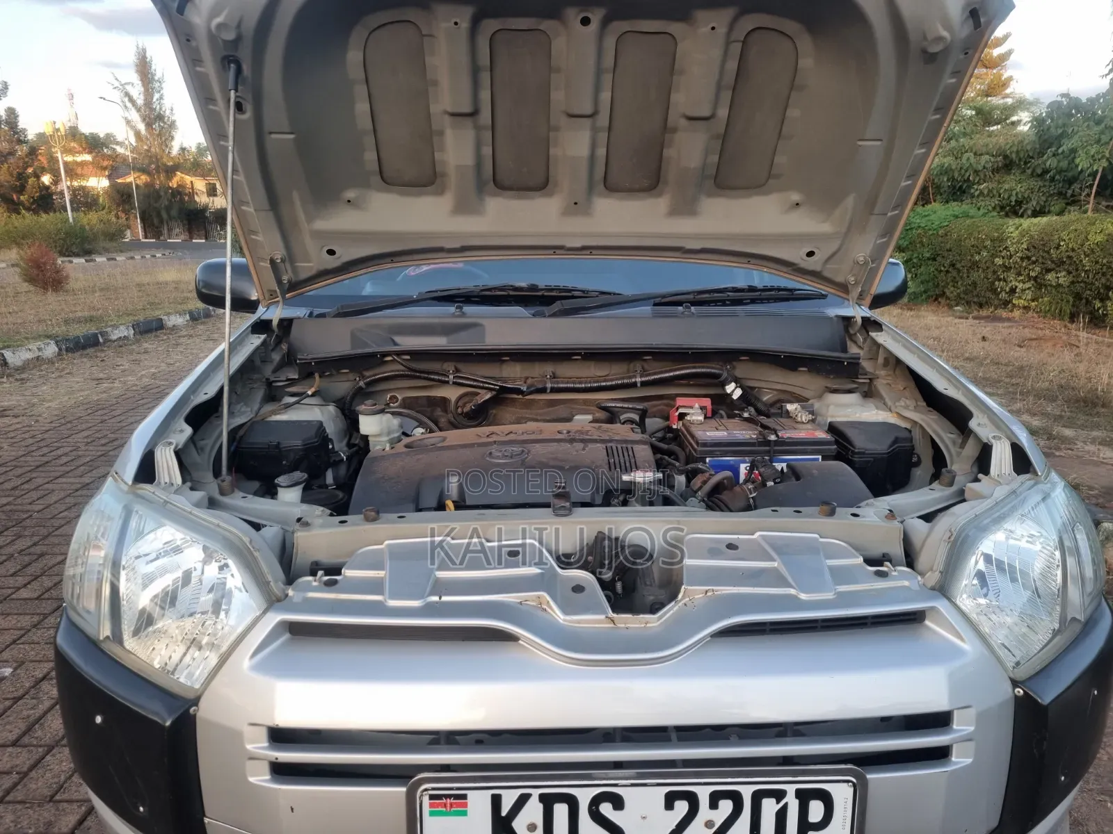 Toyota Probox 2018 Silver
