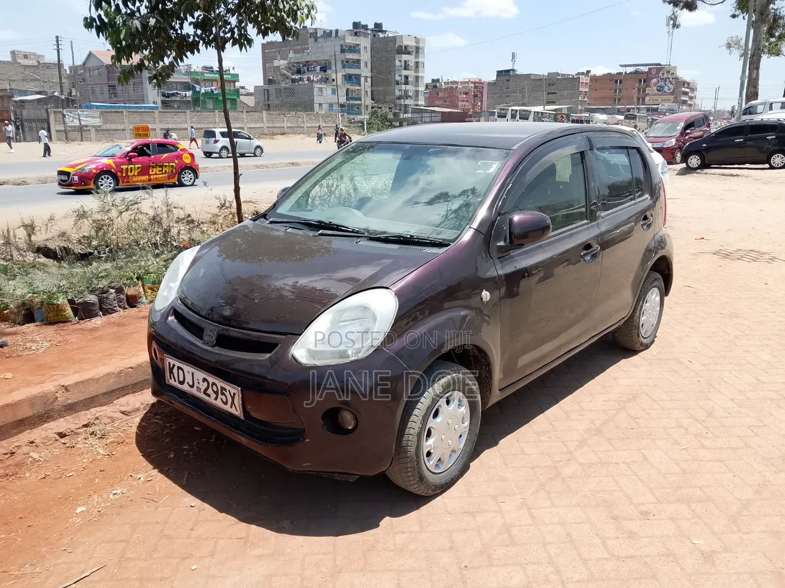 Toyota Passo 2015 Brown