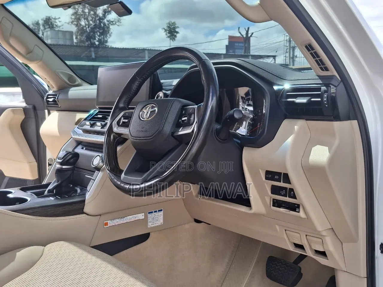Toyota Land Cruiser 2024 White