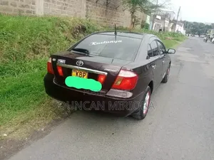 Toyota Premio 2011 Maroon