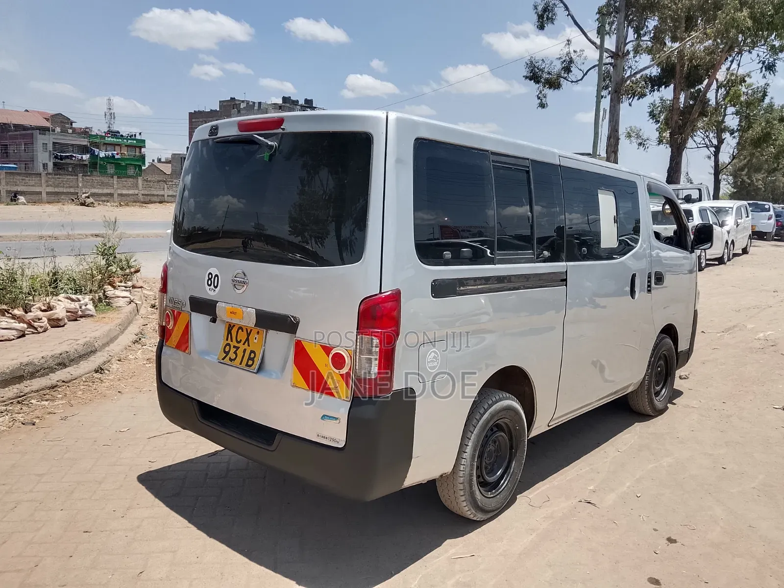 Nissan NV350 2013 Silver