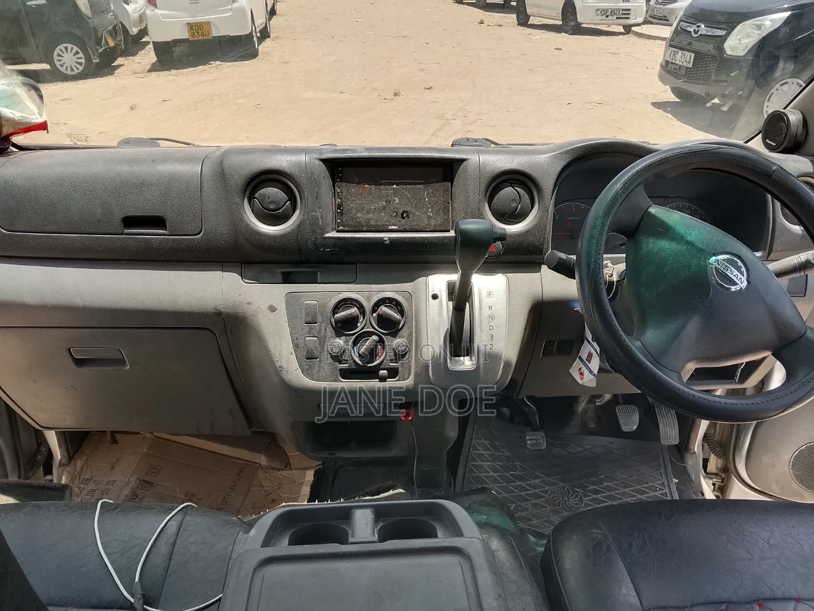 Nissan NV350 2013 Silver