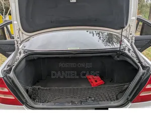 Mercedes-Benz E320 2001 Silver