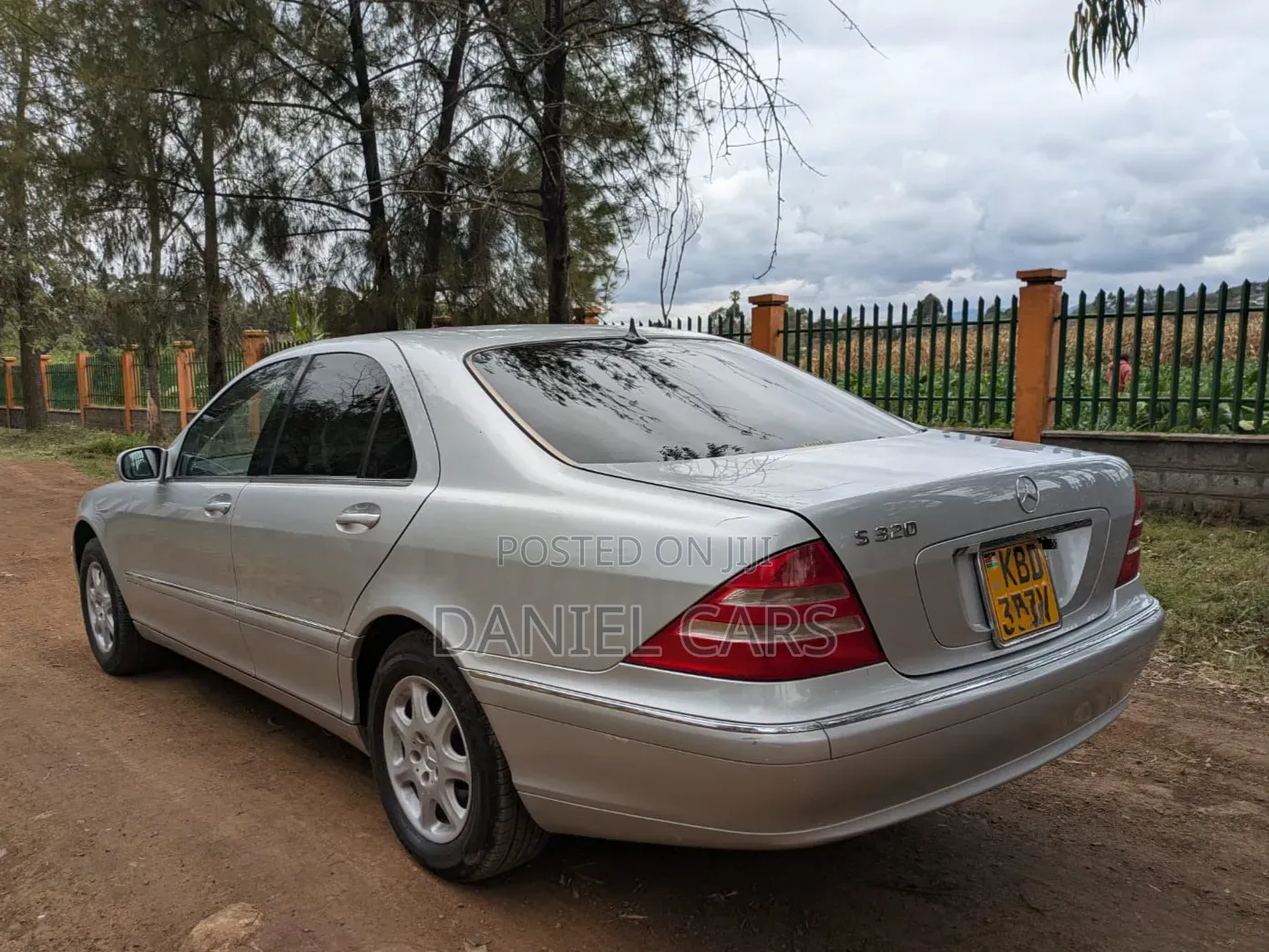 Mercedes-Benz E320 2001 Silver
