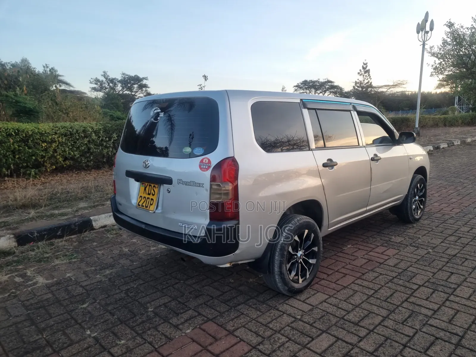 Toyota Probox 2018 Silver