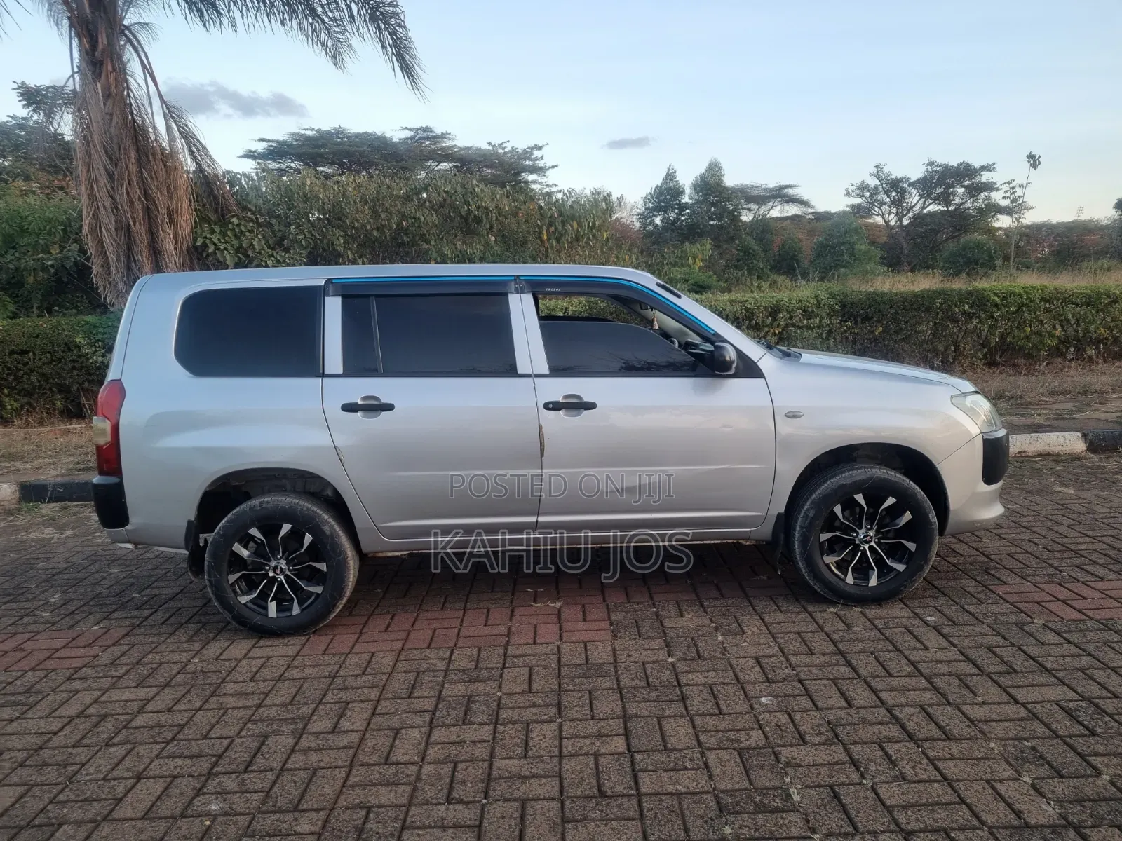 Toyota Probox 2018 Silver