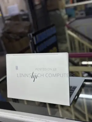 Laptop HP EliteBook 645 G10 8GB AMD Ryzen 5 SSD 512GB