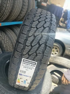 225/70/16 a/T 002 Bridgestone Dueller