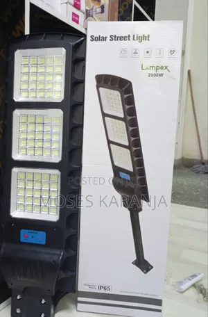 2000W Solar Street Light High Power LED Outdoor Lamp