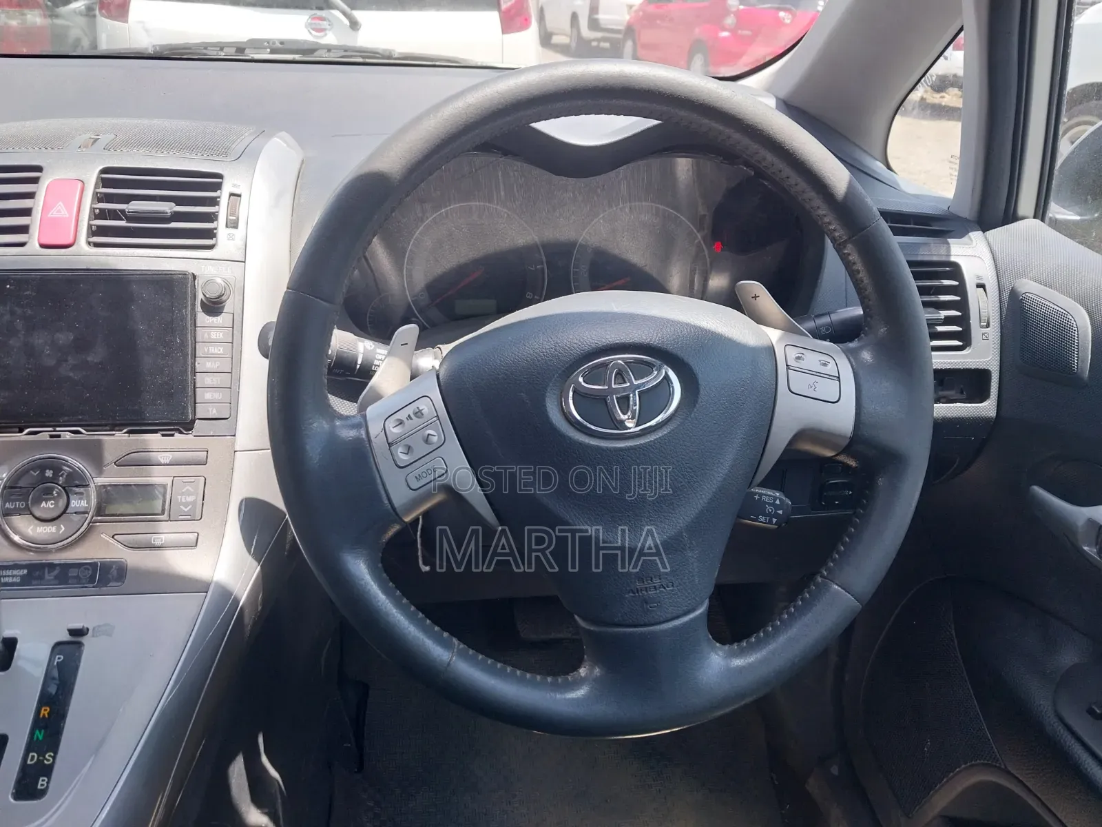 Toyota Auris 2010 Silver