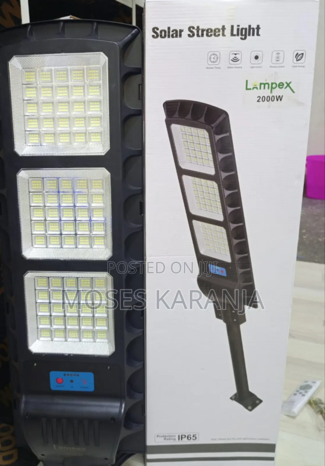 2000W Solar Street Light With Solar Panel & Remote Control