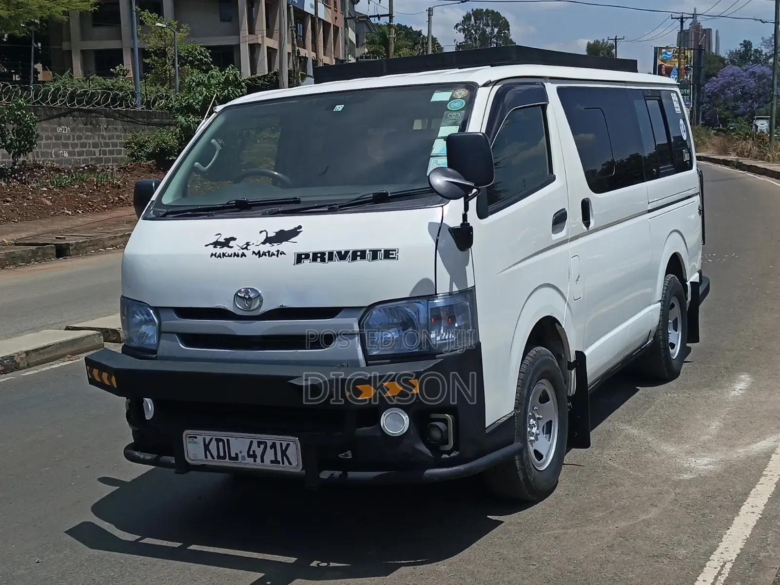 Toyota HiAce 2015 White
