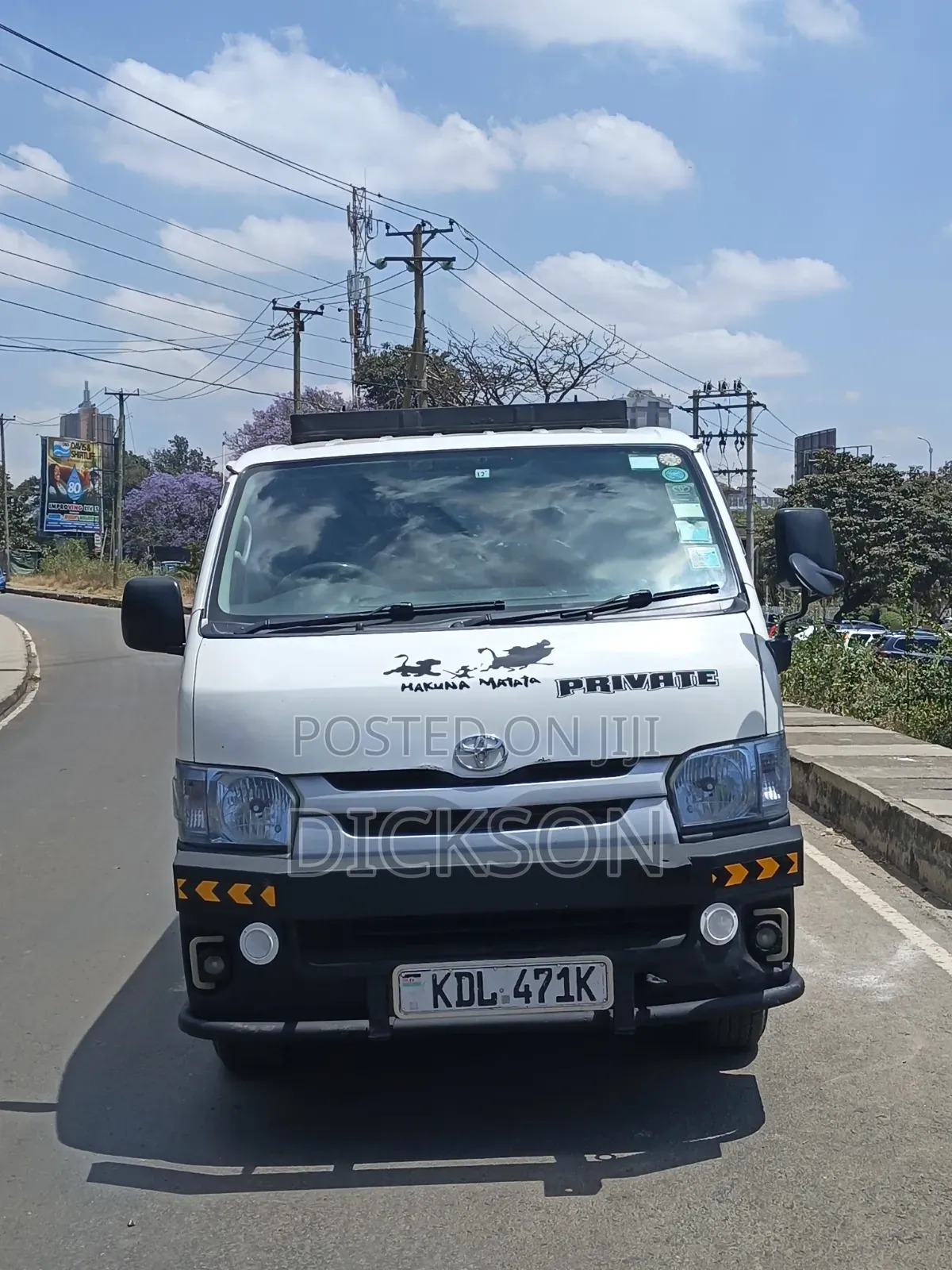 Toyota HiAce 2015 White