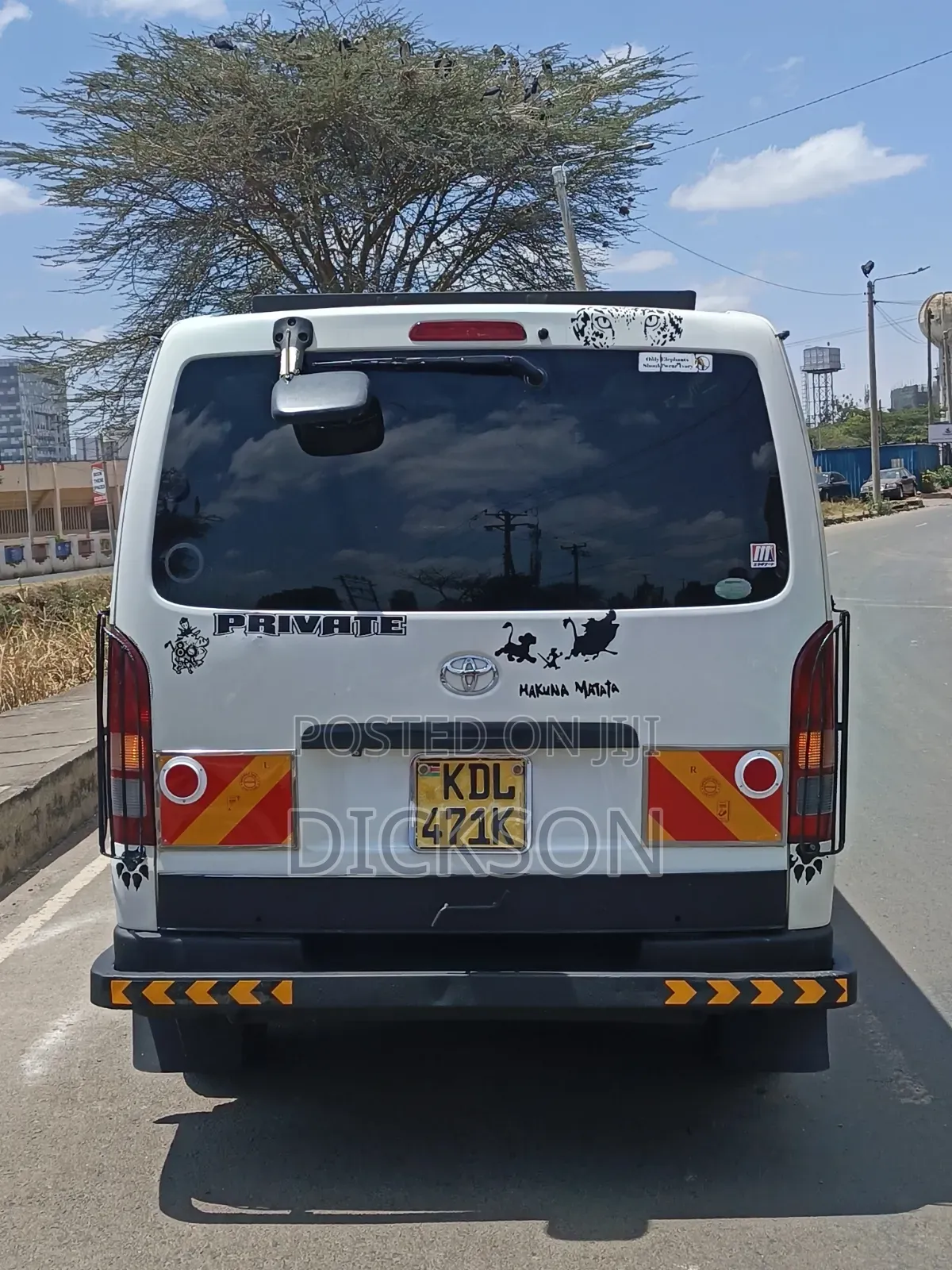 Toyota HiAce 2015 White