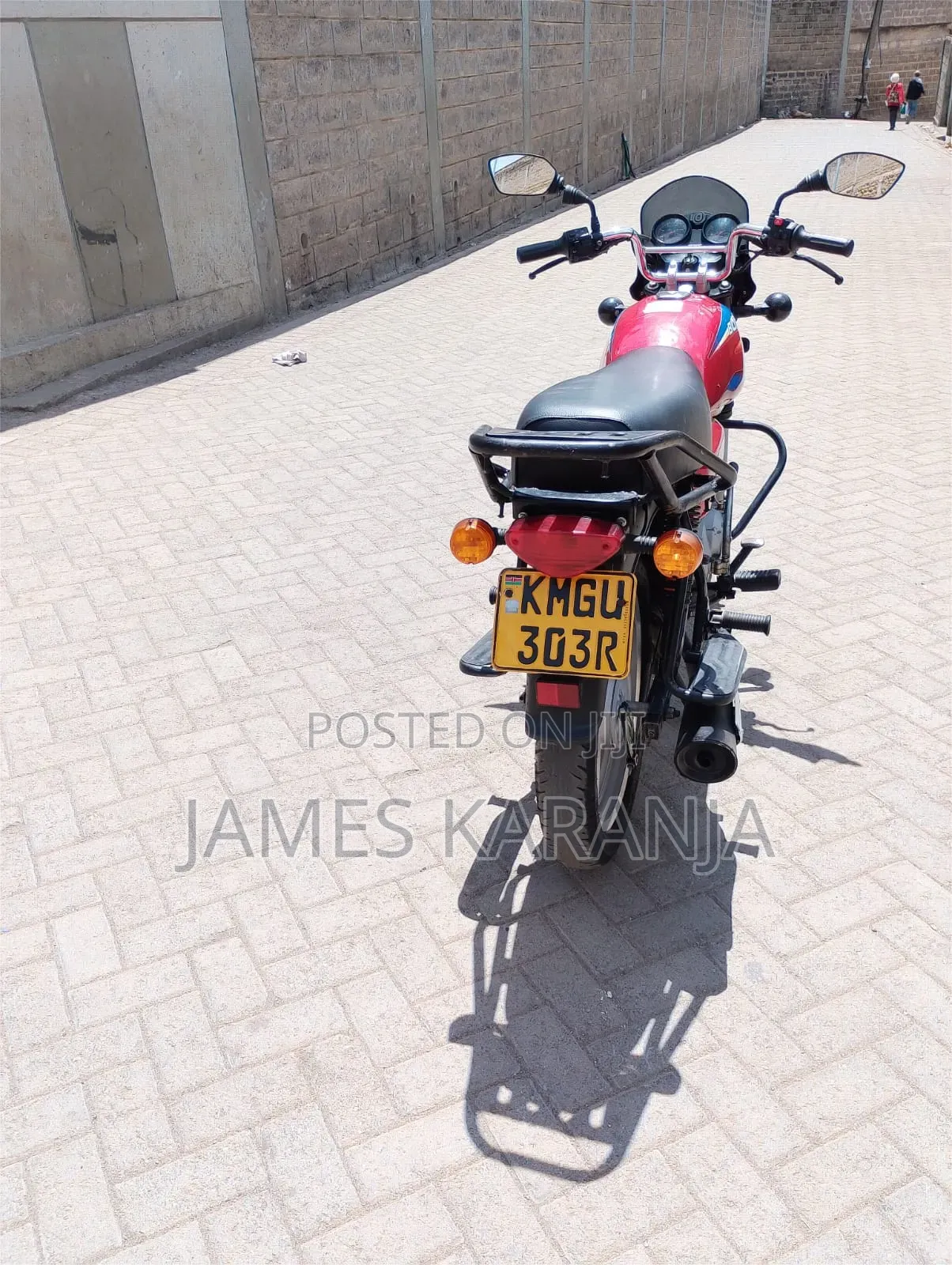 Bajaj Boxer 125 2025 Red
