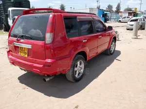 Nissan X-Trail 2004 Red