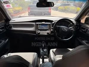 Toyota Corolla Fielder 2016 Silver