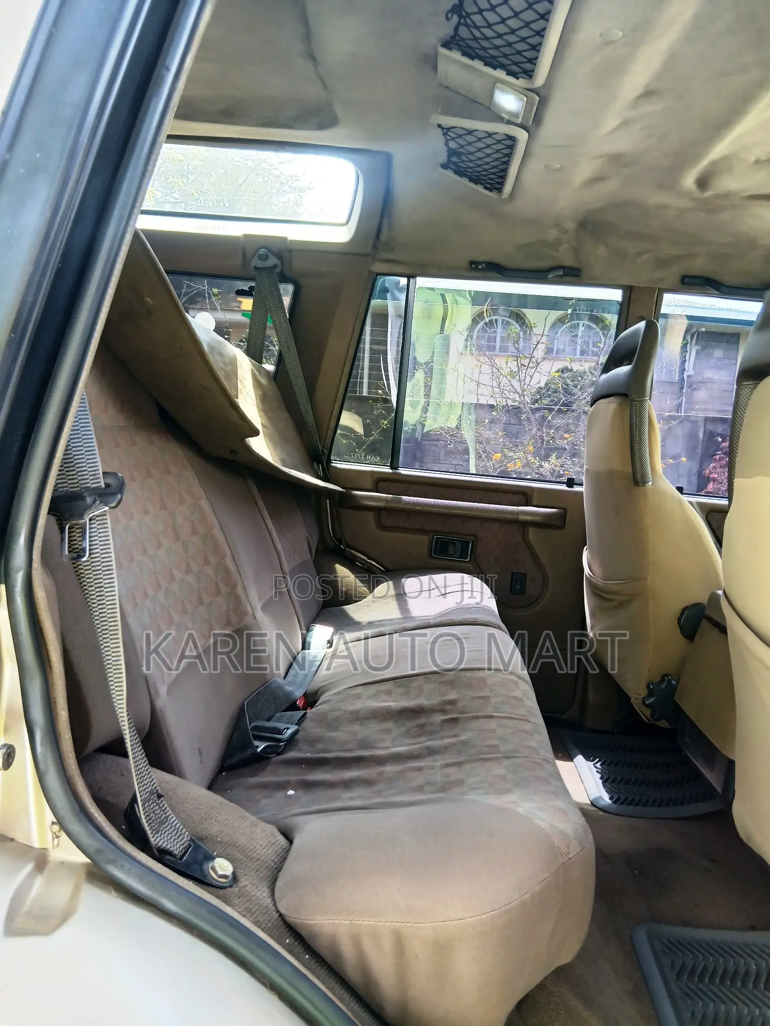 Land Rover Discovery 1997 Gold