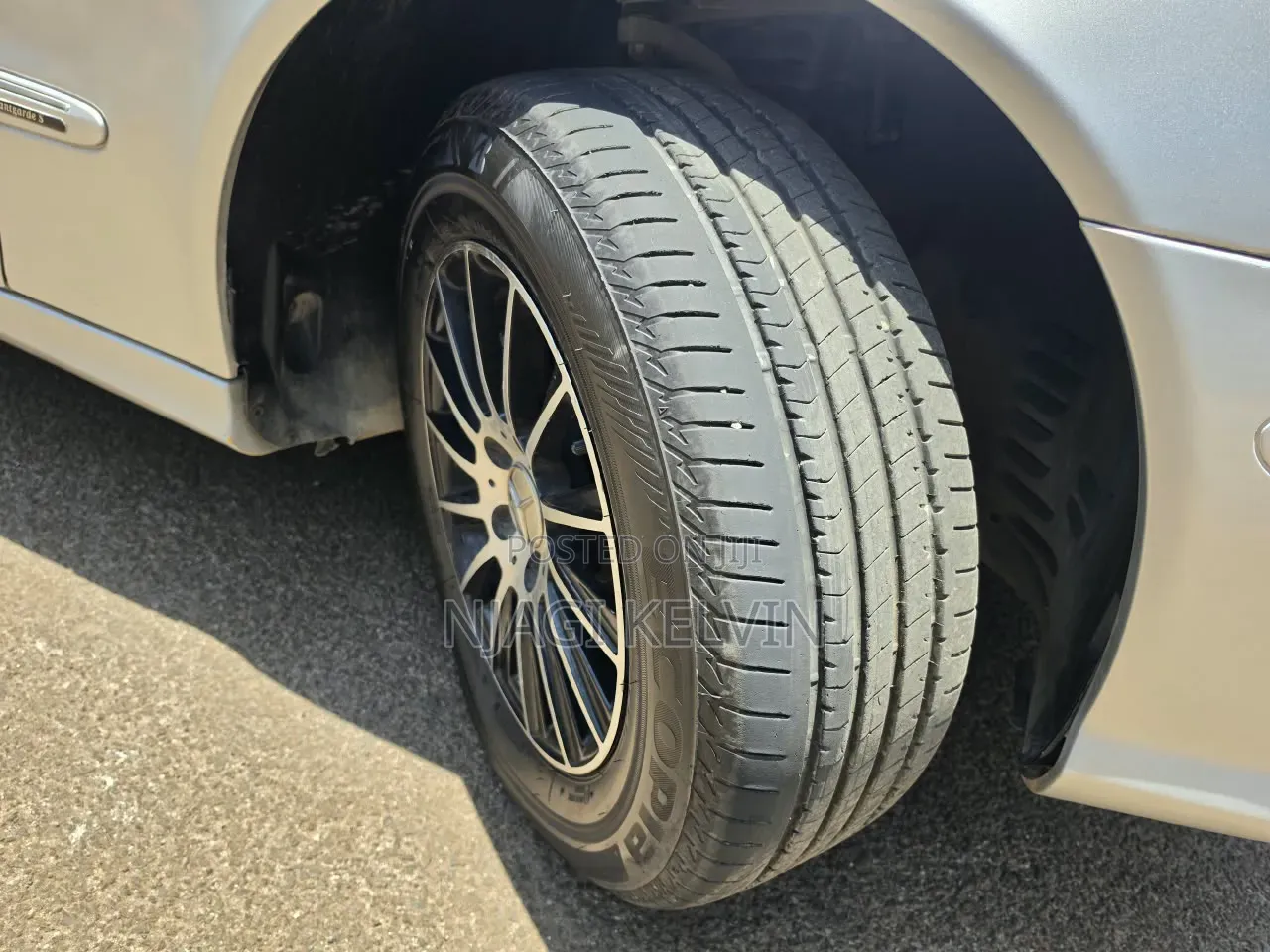 Mercedes-Benz E300 2008 Silver