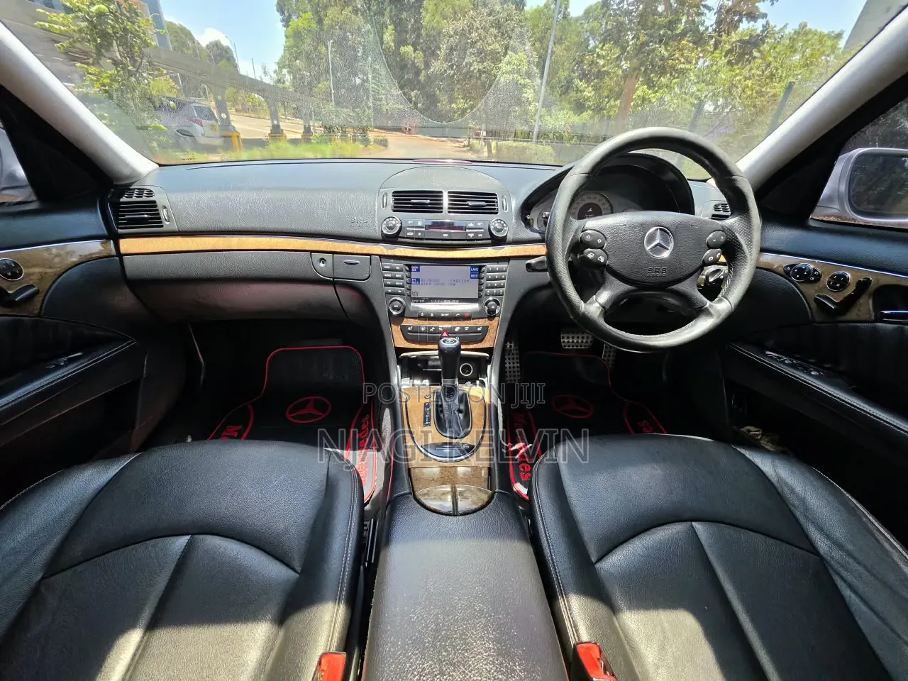 Mercedes-Benz E300 2008 Silver