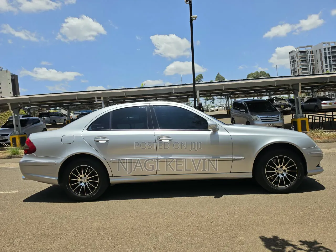 Mercedes-Benz E300 2008 Silver