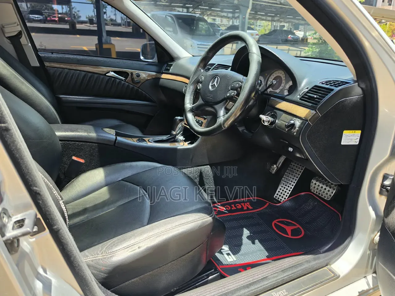 Mercedes-Benz E300 2008 Silver