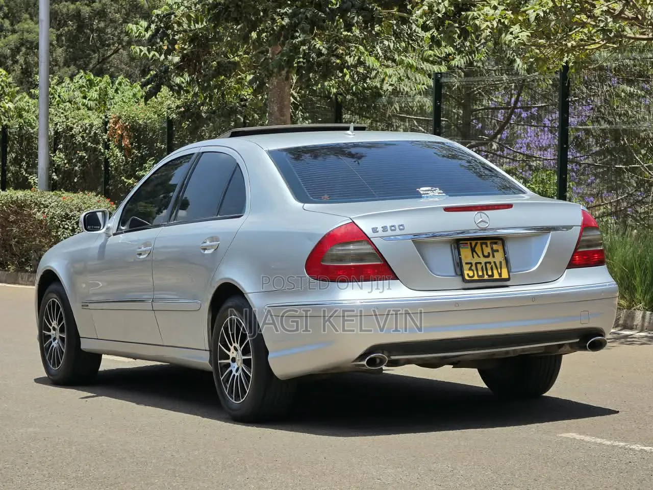 Mercedes-Benz E300 2008 Silver