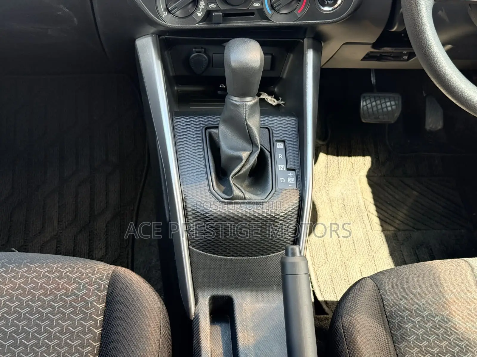 Toyota Raize 2020 Blue