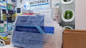 Fluid Resistant Disposable Surgical Gowns Individually Packed