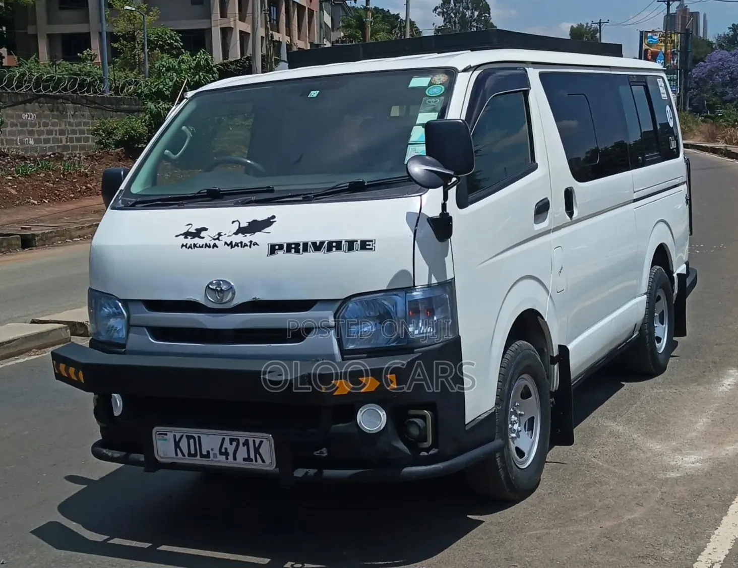 Toyota HiAce 2015 White