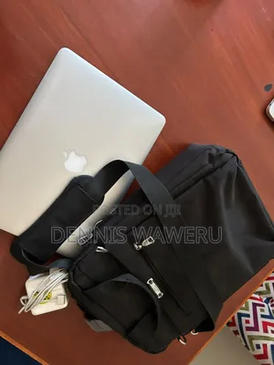 Laptop Apple MacBook Air 8GB Intel Core i5 HDD 128GB