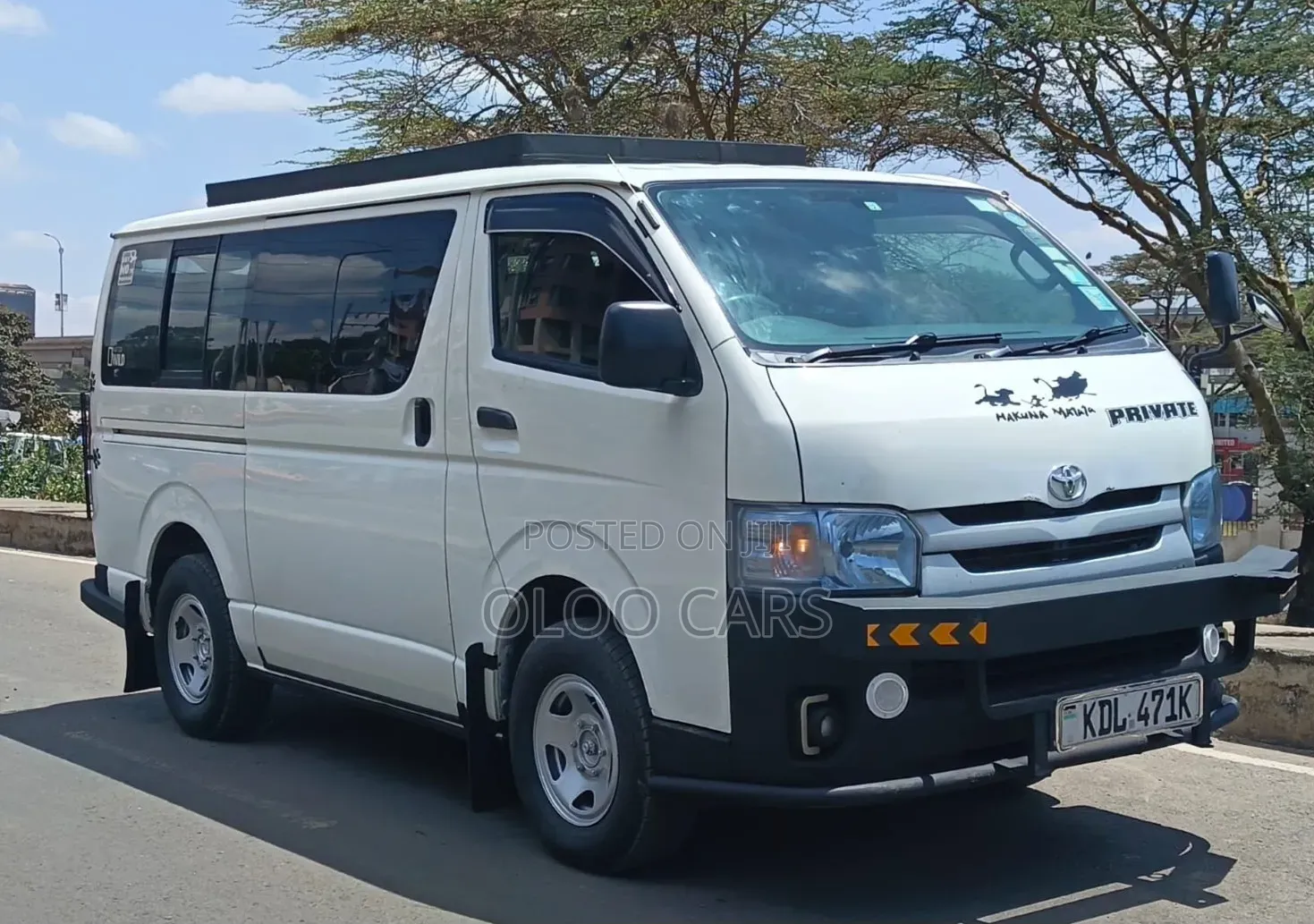 Toyota HiAce 2015 White