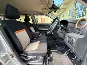 Toyota Passo 2019 Silver