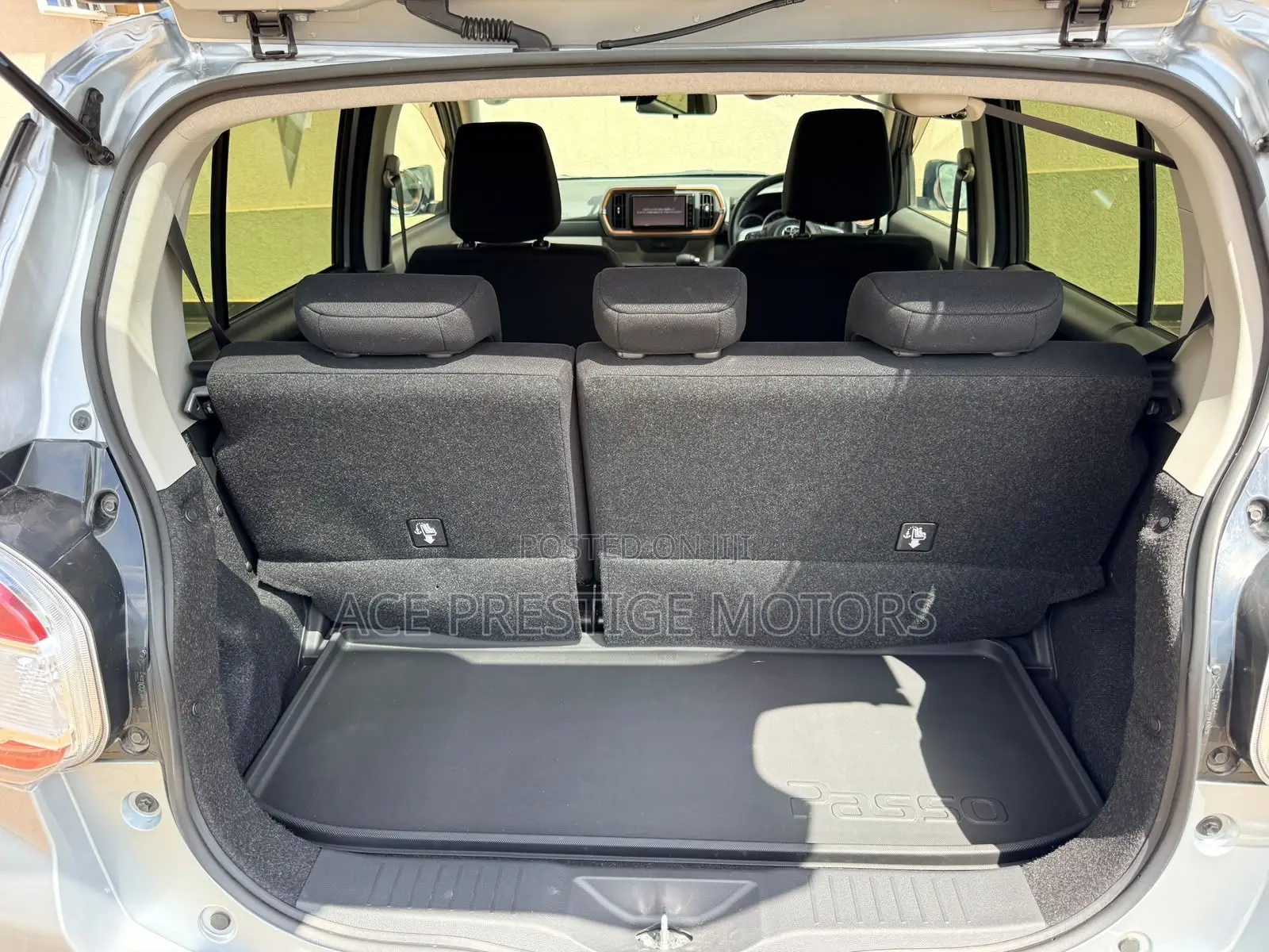 Toyota Passo 2019 Silver