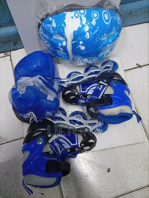 Skates Blue (Small) +Helmet, Safety Gear and Bag