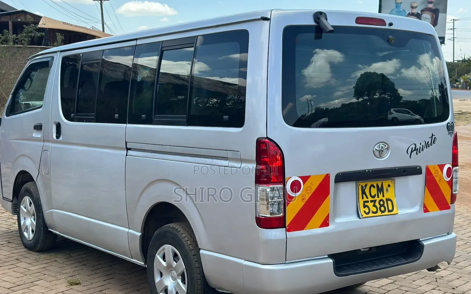 Toyota HiAce 2009 Silver