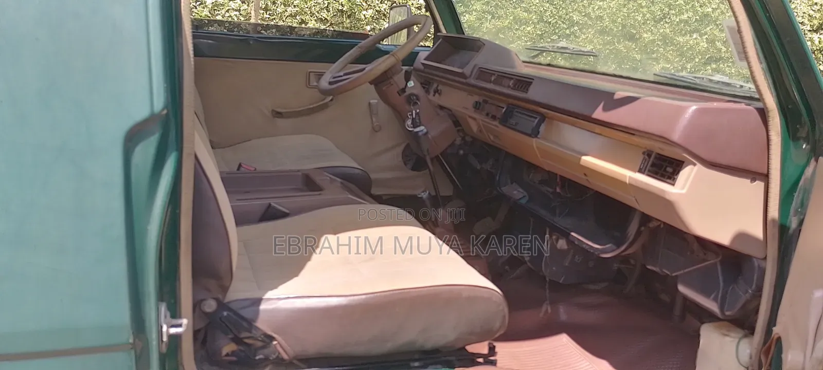 Mitsubishi Delica 1986 Green