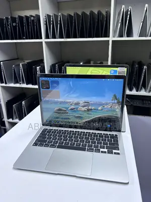 Laptop Apple MacBook Air 2020 M1 8GB Intel Core i5 SSD 256GB
